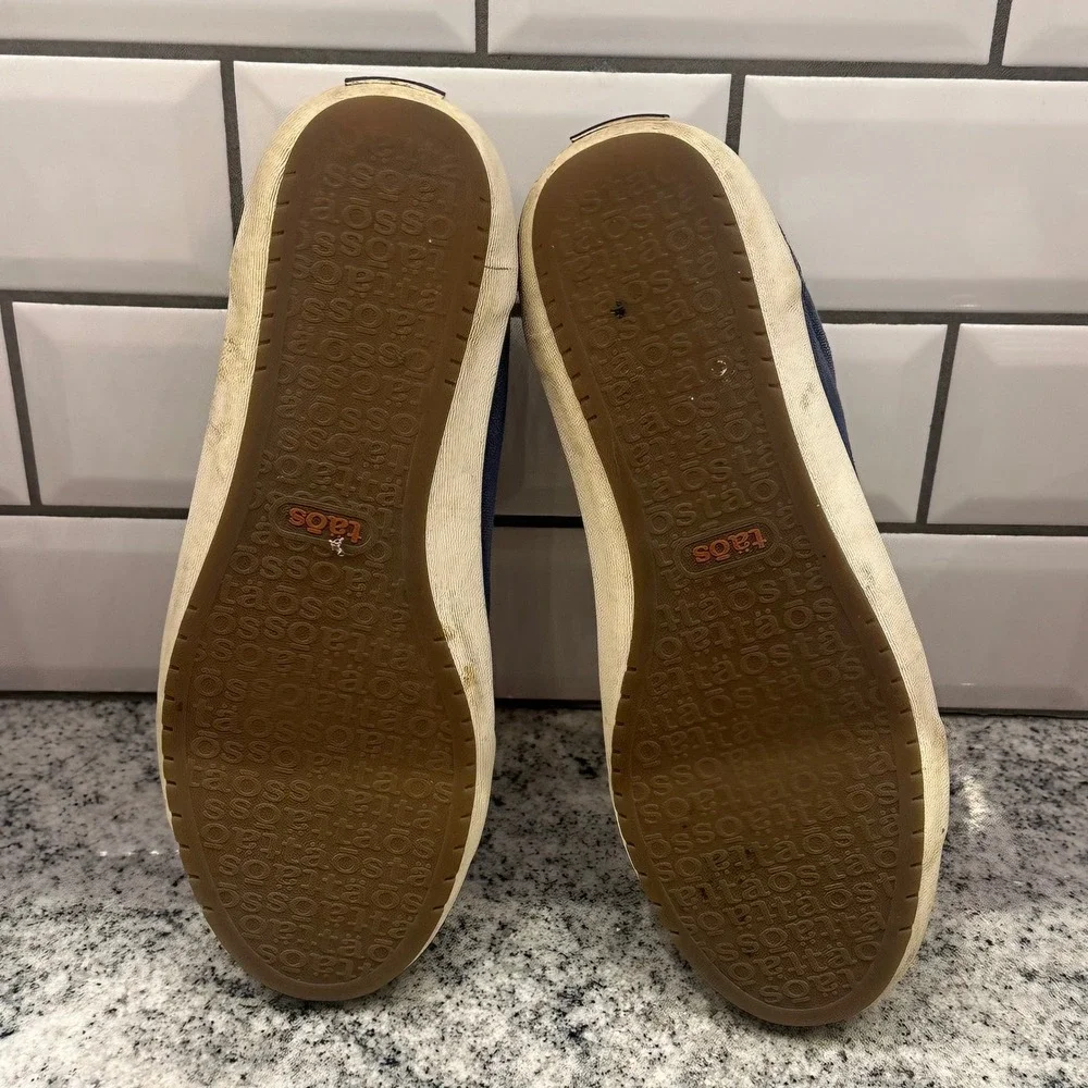 TAOS Start Navy‎ Canvas Lace Up Sneakers Women's US 8 Casual Comfort Shoes